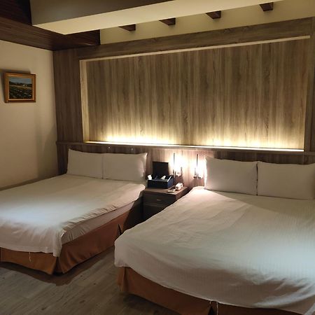 Empire Pacific Castle Hotell Yangmei Eksteriør bilde