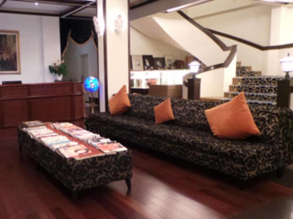 Empire Pacific Castle Hotell Yangmei Eksteriør bilde